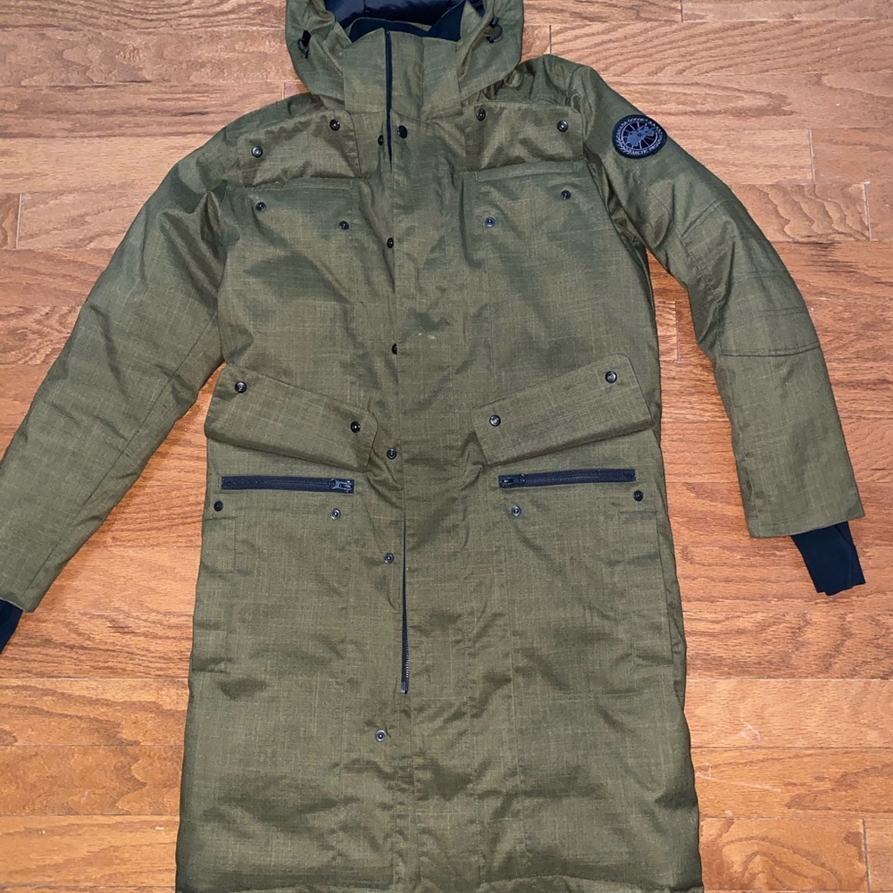 Canada Goose Harrison Parka - Branta Black Label - Picture 10 of 10